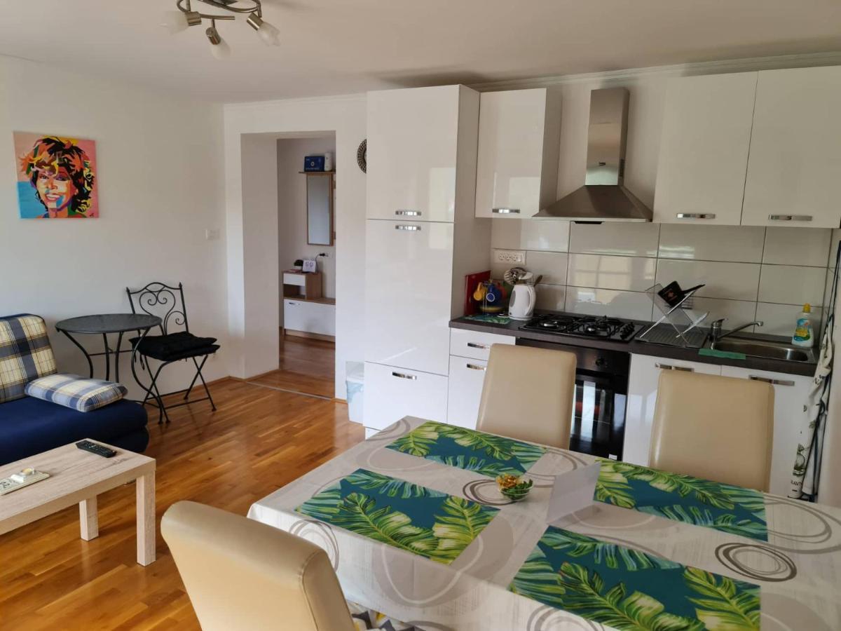 Apartman Belamar Дуга Реса Екстер'єр фото